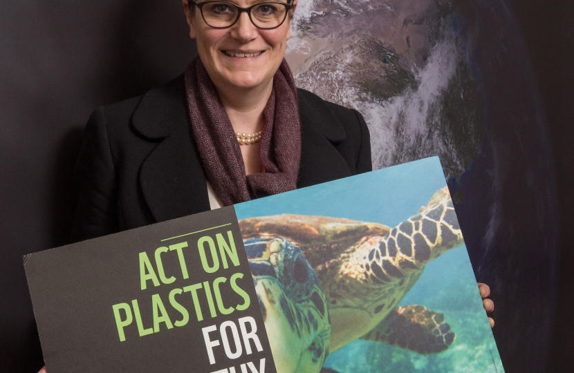 Rebecca Harris pledges to protect the planet for Earth Hour 2018