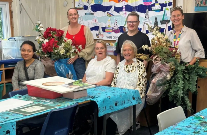 The brilliant volunteers at the Hadleigh Art Ministry