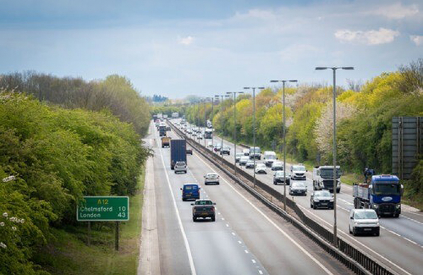 Rebecca Harris MP welcomes £121,205,000 for Essex for long term plan to repair our roads, thanks to Conservative Government