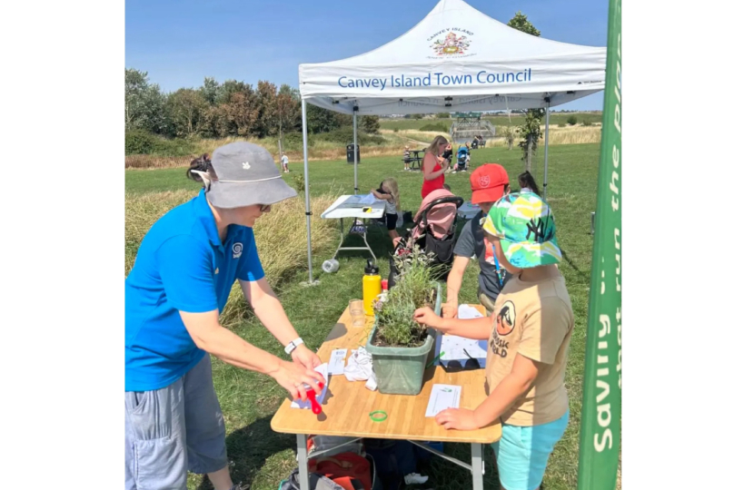 Families enjoying the stalls