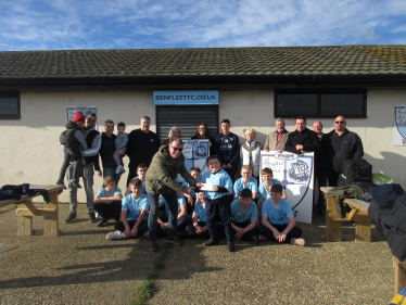 Rotary Club’s Cheque Presentation to Benfleet FC