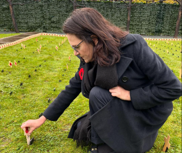 Castle Point Remembrance at Westminster memorial garden