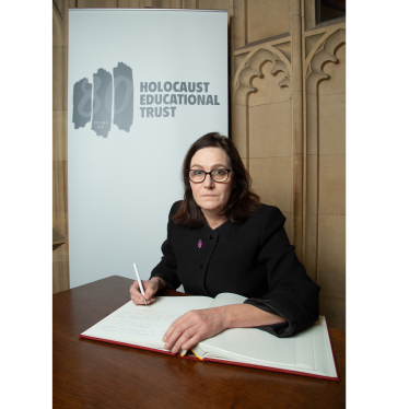 Dame Rebecca Harris MP Signs Holocaust Educational Trust Book of Commitment