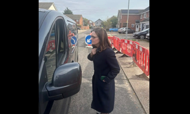 Rebecca speaking to residents